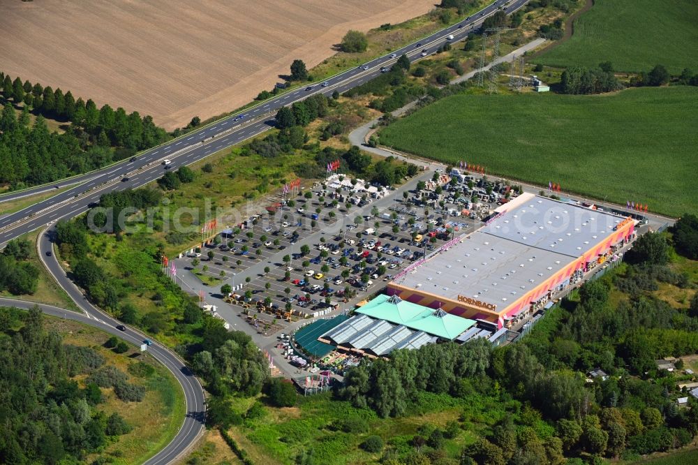Aerial photograph Potsdam - Building of the construction market Hornbach Am Friedrichspark in the district Marquardt in Potsdam in the state Brandenburg, Germany