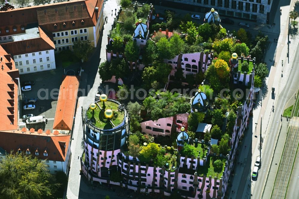 Aerial image Magdeburg - Building the visitor center Gruene Zitadelle von Friedensreich Hundertwasser in Magdeburg in the state Saxony-Anhalt, Germany