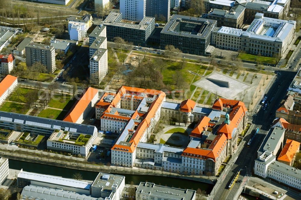 Berlin from above - View of the building complex of the Federal Ministry for Economic Affairs and Energy on the banks of the Spree at Invalidenstrasse - Scharnhorststrasse in the Mitte district in Berlin, Germany