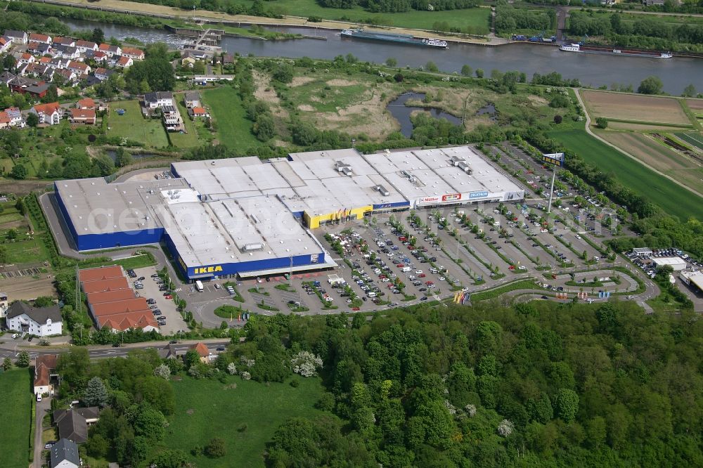 Aerial photograph Saarlouis - Building the shopping center the IKEA furniture store in Saarlouis in the state Saarland