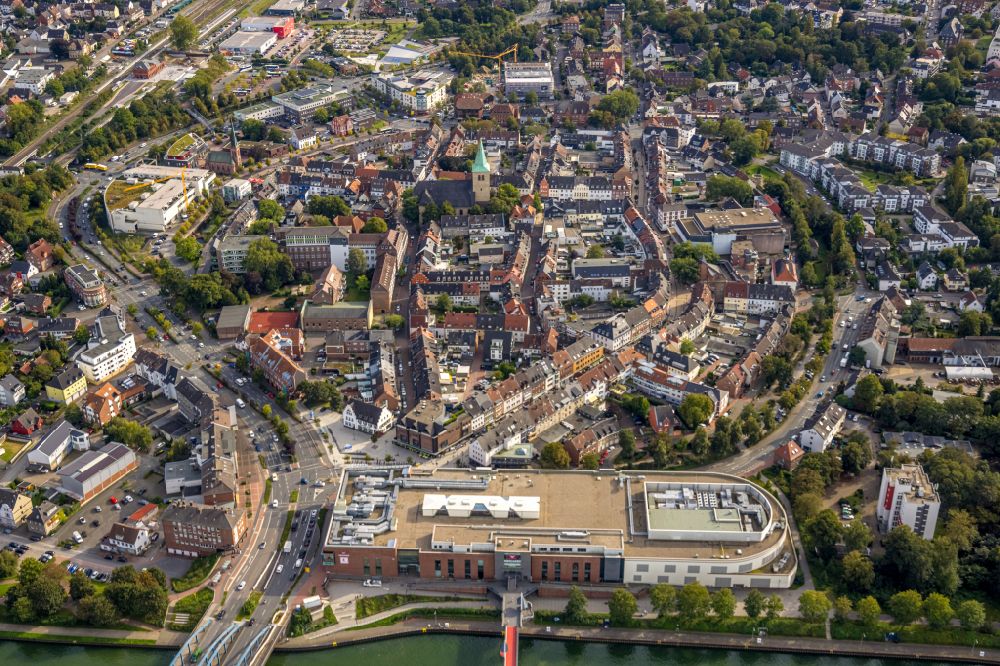 Dorsten from the bird's eye view: Building of Mercaden Dorsten Westwall shopping center in Dorsten, North Rhine-Westphalia