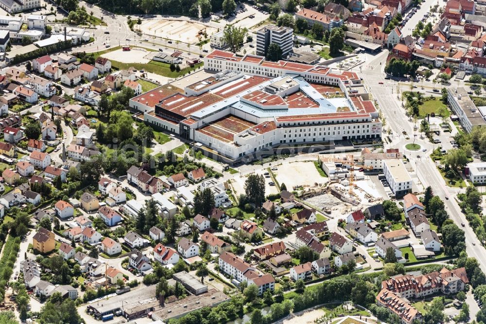 Aerial image Neumarkt in der Oberpfalz - Building of the shopping center Stadtquartier a?? NeuerMarkt a?? in Neumarkt in der Oberpfalz in the state Bavaria