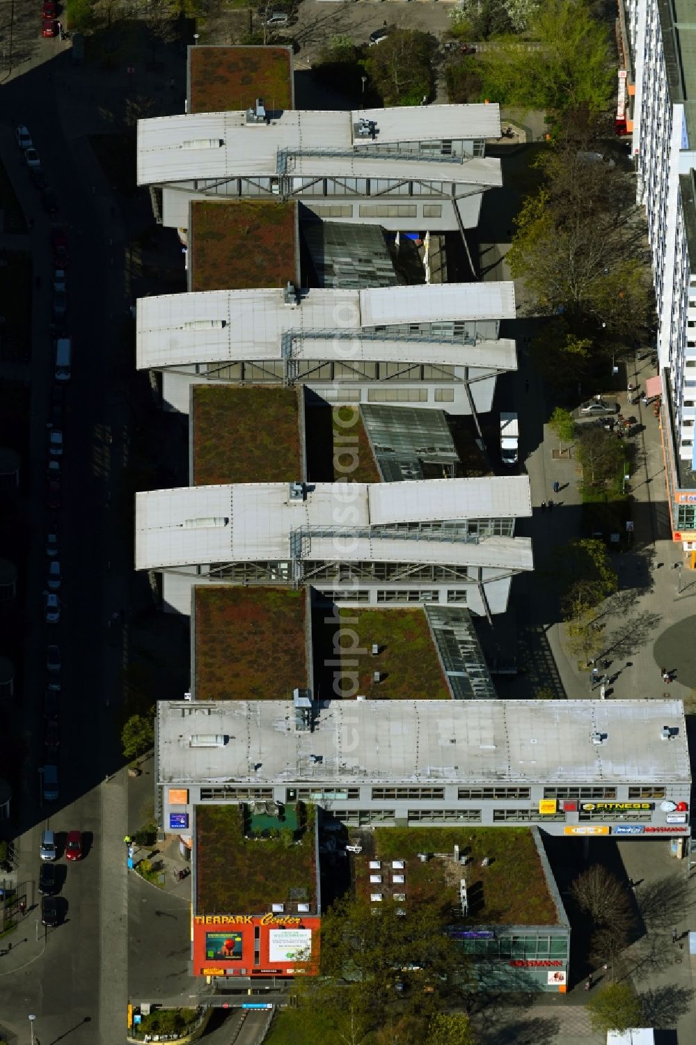 Aerial photograph Berlin - Shopping center TierparkCenter Berlin in the district Lichtenberg in Berlin