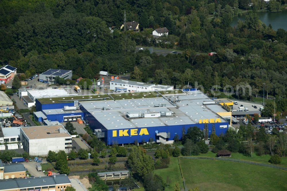 Hanau from the bird's eye view: Building of the store - furniture market IKEA Einrichtungshaus on Oderstrasse in Hanau in the state Hesse