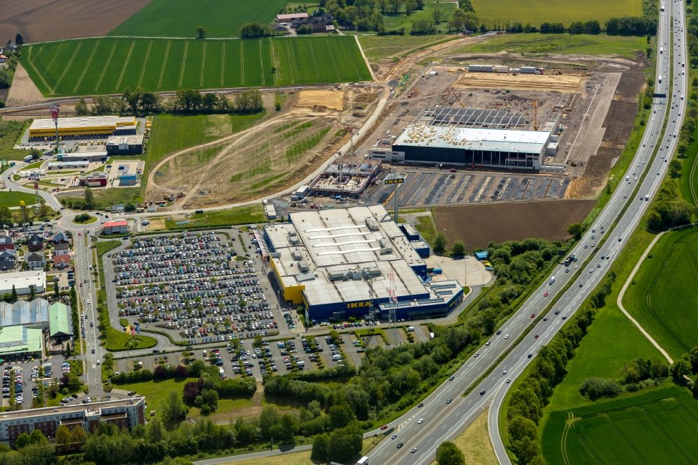 Aerial photograph Kamen - Building of the store - furniture market IKEA Moebel & Einrichtungshaus Kamen on Kamen Karree in Kamen in the state North Rhine-Westphalia, Germany