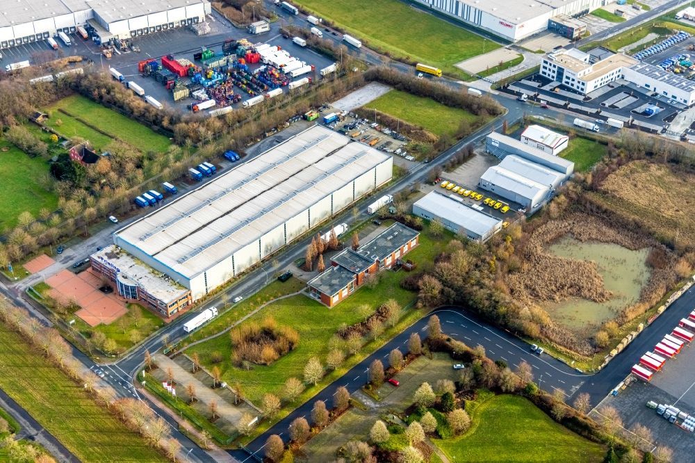 Hamm from the bird's eye view: Building of the construction market of Fritz Frieling GmbH Zentrale and Abholmarkt in Hamm in the state North Rhine-Westphalia, Germany