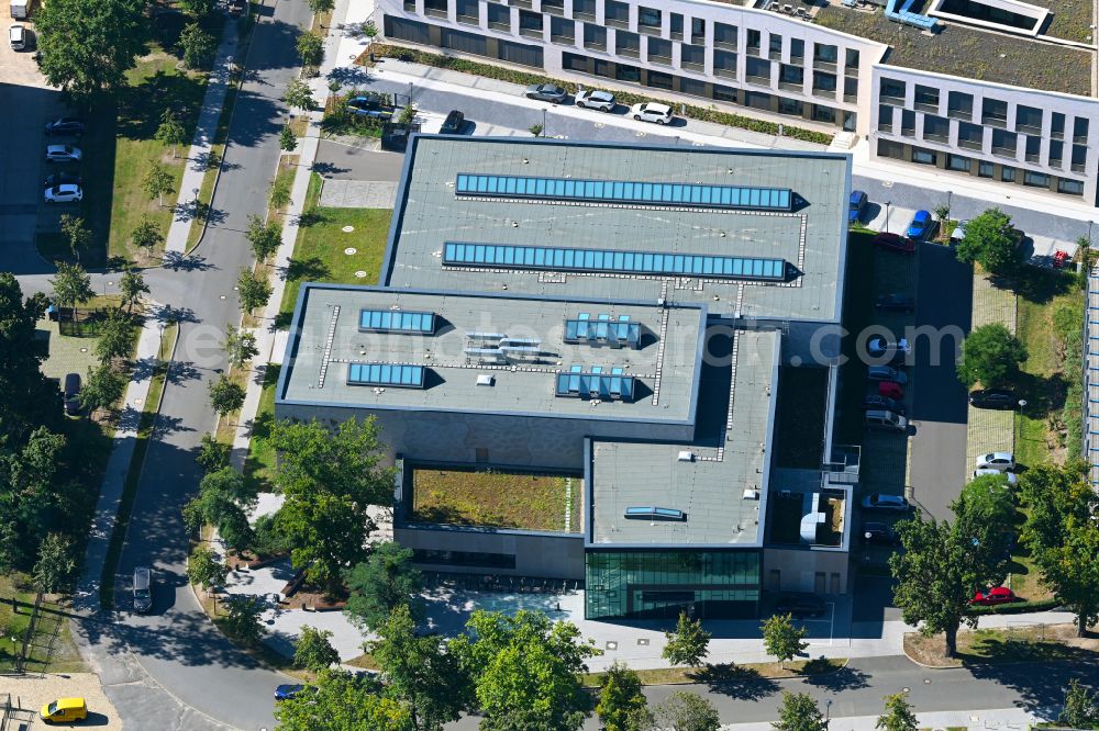 Aerial image Potsdam - Building of the gym and sports hall - equipment gymnasium of the University of Potsdam on the street Olympischer Weg in the district Potsdam West in Potsdam in the state Brandenburg, Germany