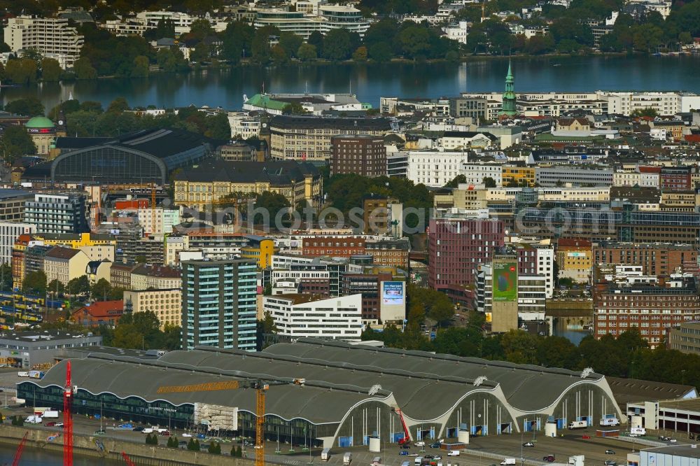 Hamburg from above - Building of the wholesale center fuer Blumen , Obst and Gemuese in the district Hammerbrook in Hamburg, Germany