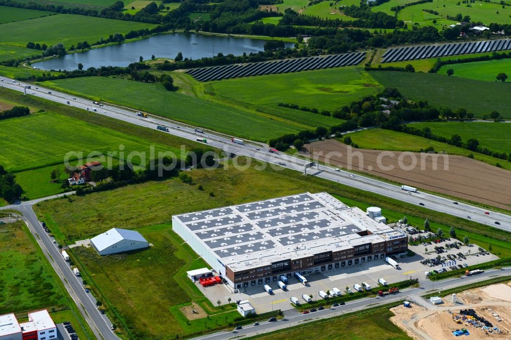 Aerial image Neumünster - Building of the wholesale center of Henry Kruse GmbH & Co. KG on Neuenbrook in Neumuenster in the state Schleswig-Holstein, Germany