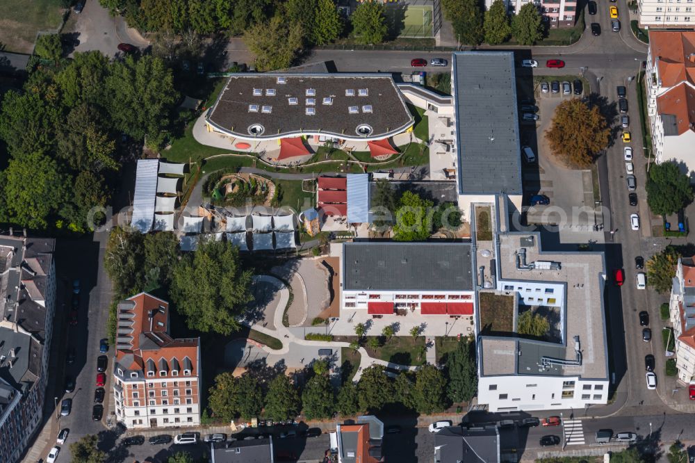 Aerial image Leipzig - Building the KITA day nursery Komplex-Kindertagesstaette DschungelBande Kids Campus SEB Leipzig in the district Anger-Crottendorf in Leipzig in the state Saxony, Germany