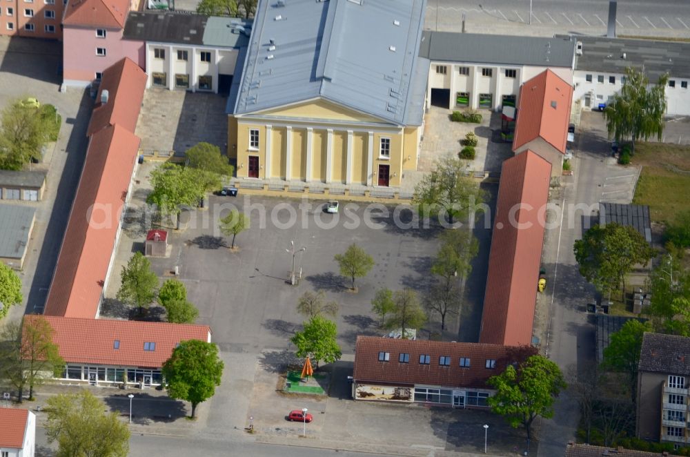 Eisenhüttenstadt from above - Building of the concert hall and theater playhouse in Eisenhuettenstadt in the state Brandenburg, Germany