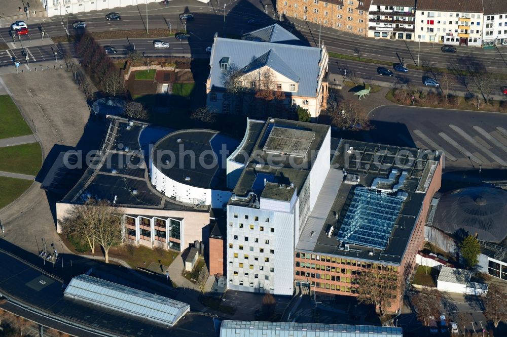 Kassel from the bird's eye view: Building of the concert hall and theater playhouse in Kassel in the state Hesse, Germany