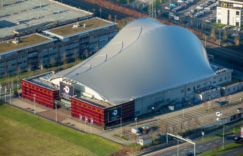 Aerial image Oberhausen - Building of the concert hall and theater playhouse in Oberhausen in the state North Rhine-Westphalia