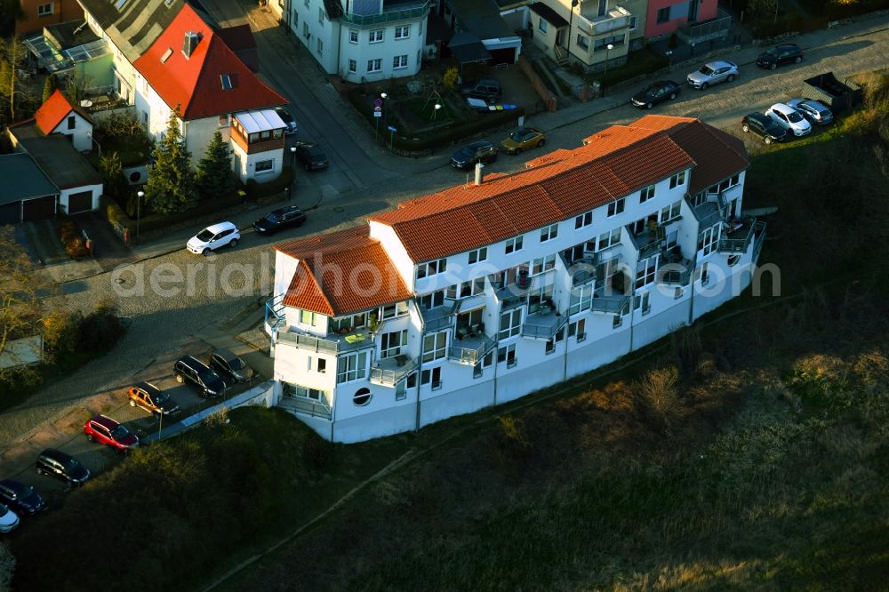 Coswig (Anhalt) from above - Building of a multi-family residential building on Elbstrasse in the district Woerlitz in Coswig (Anhalt) in the state Saxony-Anhalt, Germany