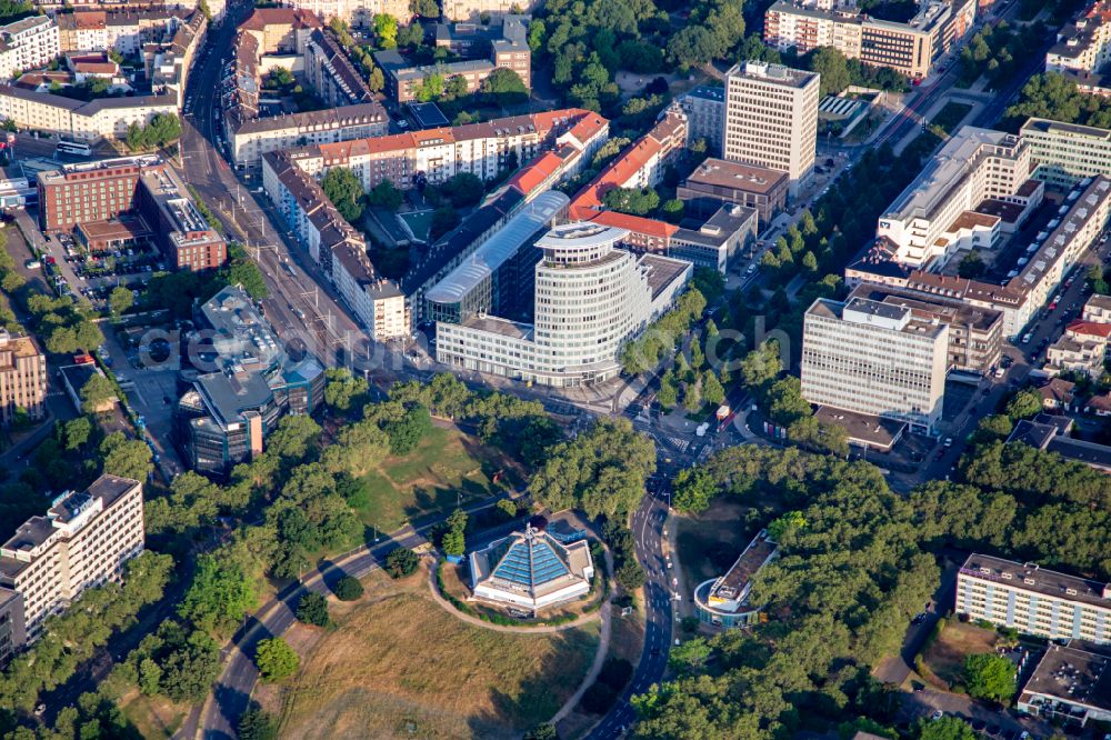 Aerial photograph Mannheim - Building and Observatory of the Planetarium on street Wilhelm-Varnholt-Allee in the district Oststadt in Mannheim in the state Baden-Wuerttemberg, Germany