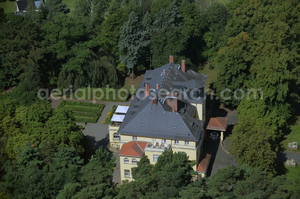Aerial image Parthenstein - Buildings and parks at the mansion of the farmhouse in Parthenstein in the state Saxony