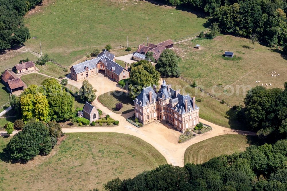 Aerial image Vibraye - Buildings and parks at the mansion of the farmhouse La Justice in Vibraye in Pays de la Loire, France