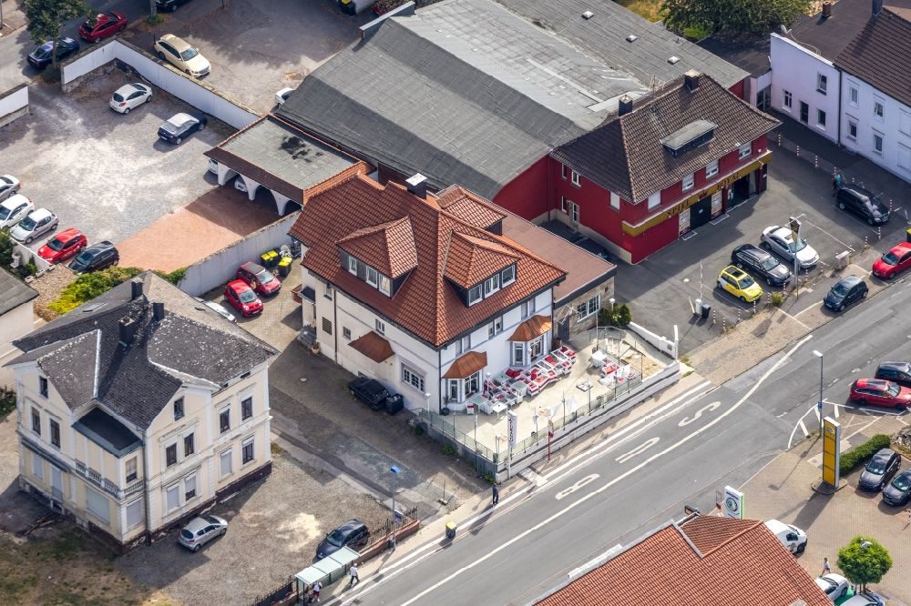Menden (Sauerland) from the bird's eye view: Building of the restaurant El Cubano in Menden (Sauerland) in the state North Rhine-Westphalia, Germany