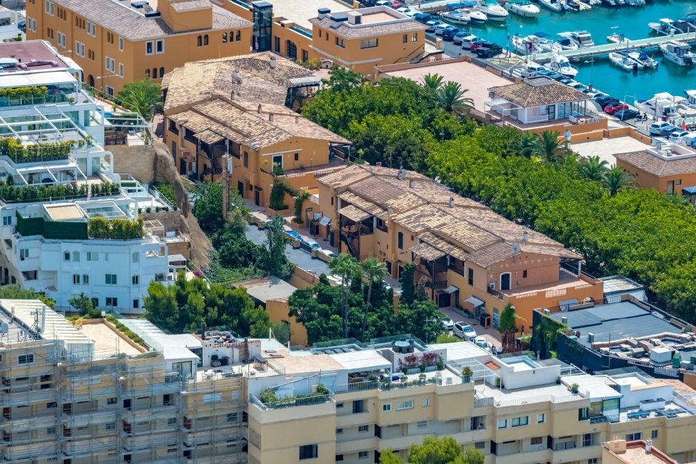 Aerial photograph Portals Nous - Building of the restaurants at the marina at Puerto Portals in Portals Nous in Balearic island of Mallorca, Spain