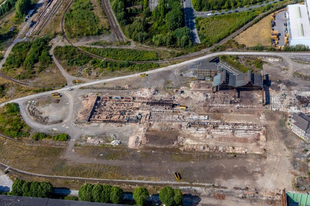 Dortmund from the bird's eye view: Ruin of vacant building on the former Gelaende of Hoesch-Stahl AG in Dortmund in the state North Rhine-Westphalia, Germany