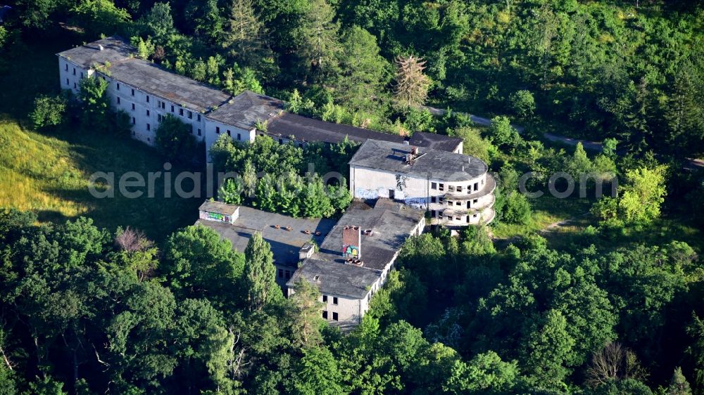 Gernrode from the bird's eye view: Ruin of vacant building FDGB-Ferienheim Fritz-Heckert in Gernrode in the state Saxony-Anhalt, Germany