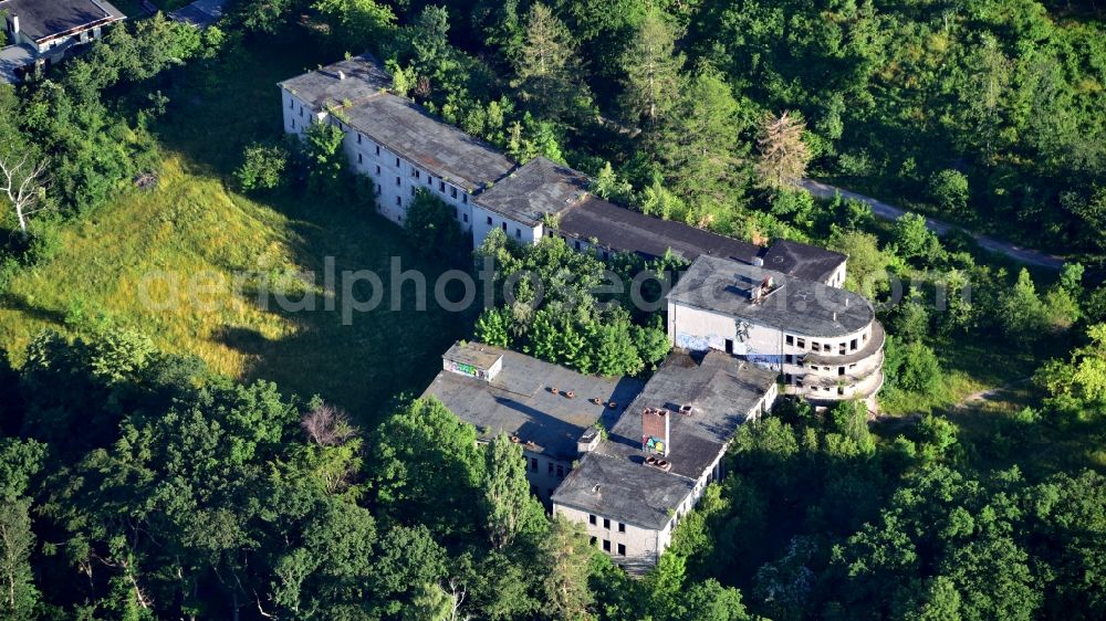 Aerial photograph Gernrode - Ruin of vacant building FDGB-Ferienheim Fritz-Heckert in Gernrode in the state Saxony-Anhalt, Germany