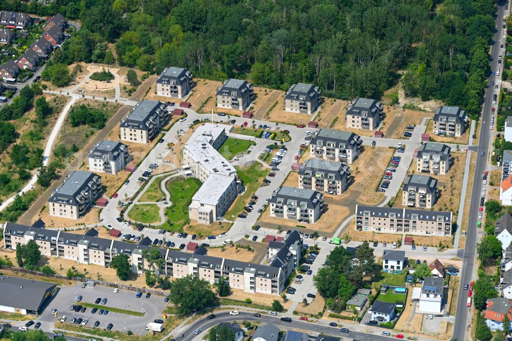 Aerial photograph Berlin - Building of the retirement center Hohenlohe on Ingelfinger Weg in the district Staaken in Berlin, Germany