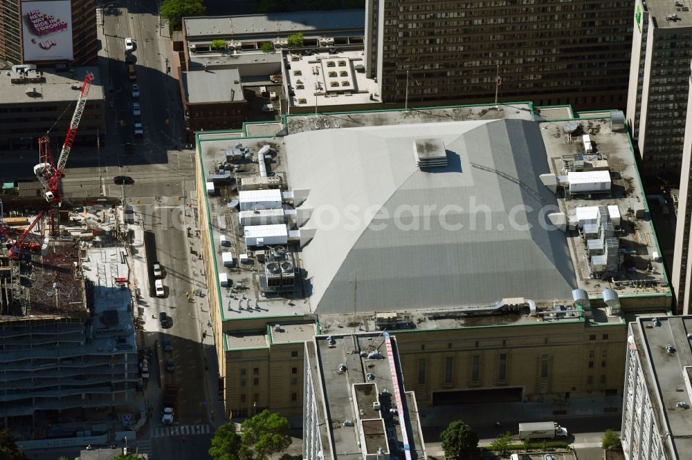 Toronto from the bird's eye view: Roof on the building of the sports hall Mattamy Athletic Centre on Carlton Street in Toronto in Ontario, Canada