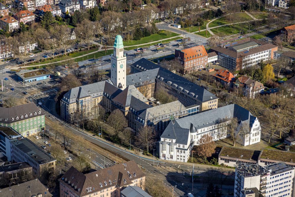 Gelsenkirchen from the bird's eye view: Town Hall building of the city administration and church of Saint Urbanus on place Rathausplatz in the district Buer in Gelsenkirchen at Ruhrgebiet in the state North Rhine-Westphalia