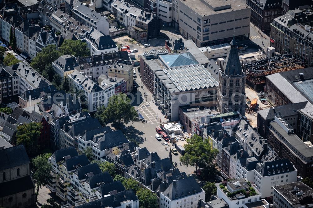 Aerial photograph Köln - Town Hall building of the city administration in the district Altstadt in Cologne in the state North Rhine-Westphalia, Germany