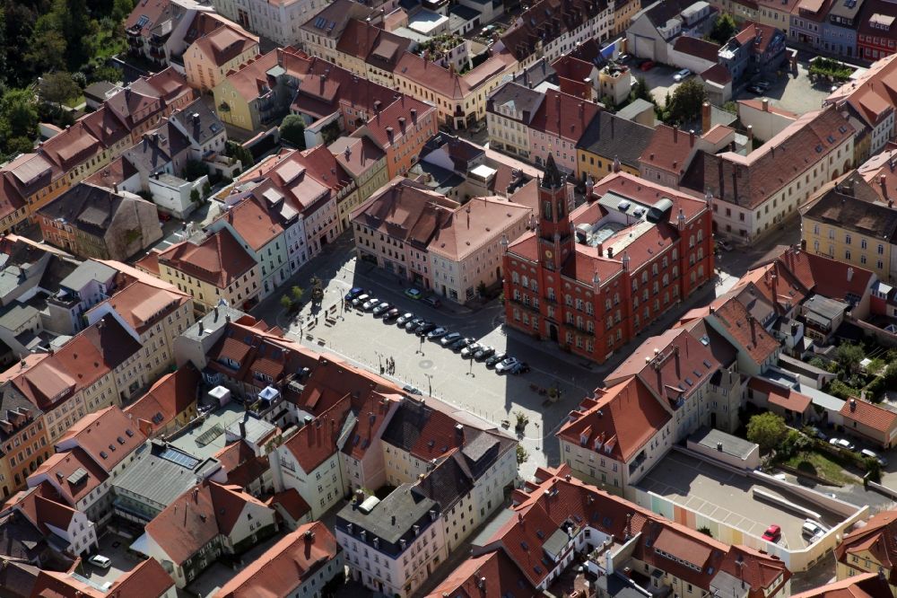 Kamenz from the bird's eye view: Town Hall on the market square in the town center of Kamenz in the state of Saxony