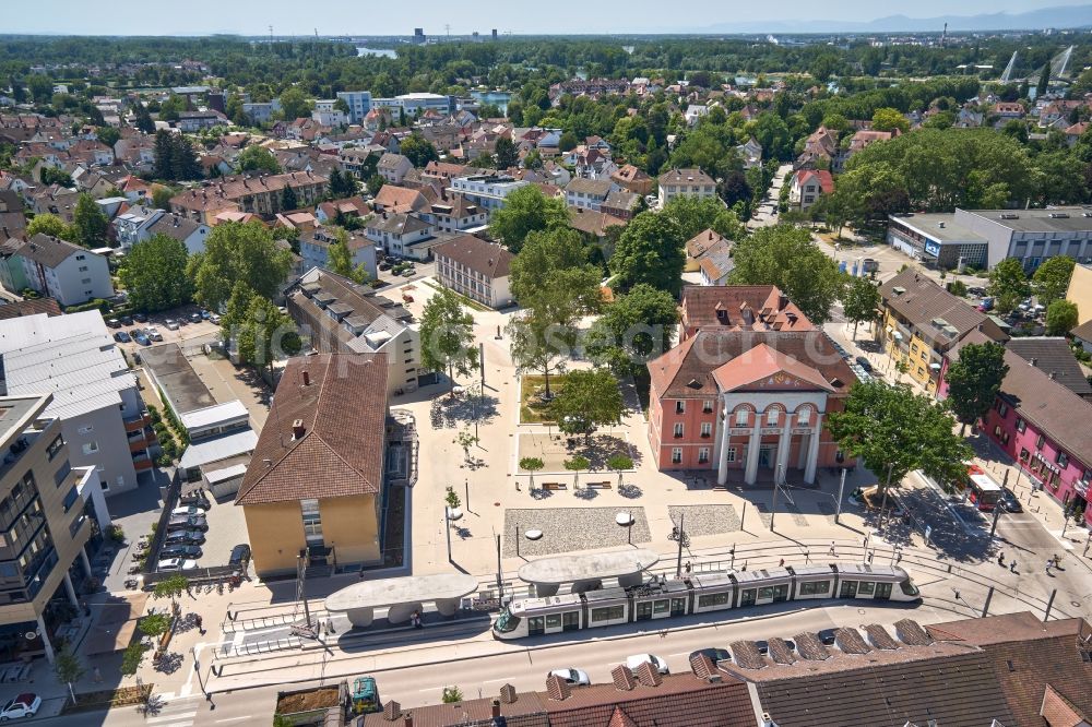 Aerial photograph Kehl - Town Hall building of the City Council at the market downtown in the district Kronenhof in Kehl in the state Baden-Wuerttemberg, Germany