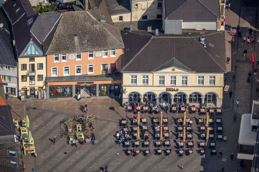 Aerial image Unna - Town Hall building of the City Council at the market downtown in Unna in the state North Rhine-Westphalia, Germany