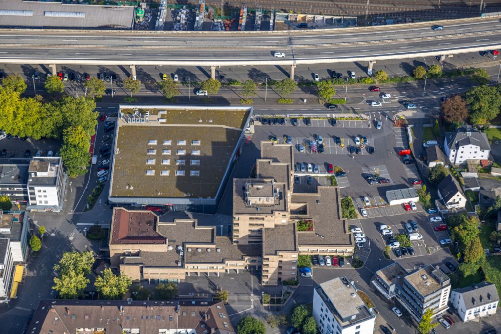 Siegen from the bird's eye view: Town Hall building of the city administration in the district Geisweid in Siegen on Siegerland in the state North Rhine-Westphalia, Germany