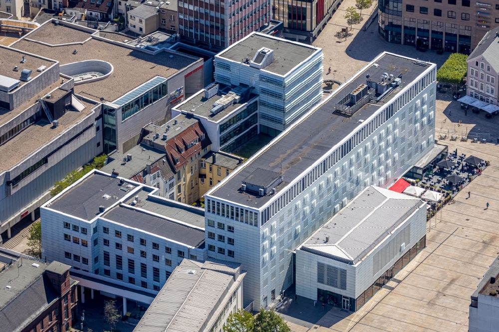 Aerial photograph Lüdenscheid - Town Hall building of the city administration on Rathausplatz in Luedenscheid in the state North Rhine-Westphalia, Germany