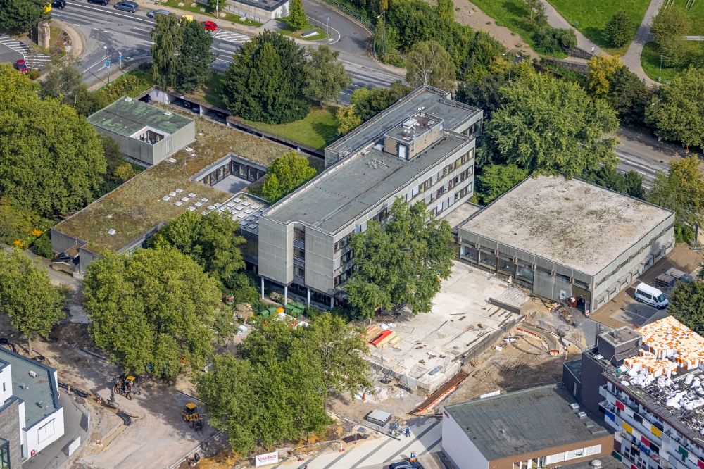 Aerial photograph Gevelsberg - Town Hall building of the city administration of Stadt Gevelsberg with a construction site at the city archive on Rathausplatz overlooking the local police station in the district Heck in Gevelsberg in the state North Rhine-Westphalia, Germany