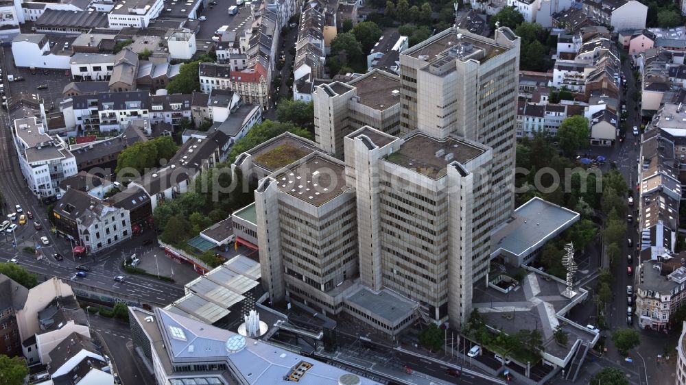 Bonn from above - Town Hall building of the city administration Stadthaus in the district Nordstadt in Bonn in the state North Rhine-Westphalia, Germany