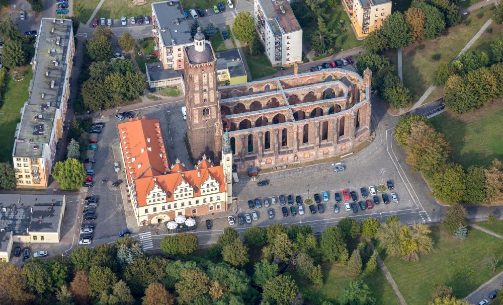 Aerial photograph Gubin - Town Hall building of the city administration and ehemalige Stadtkirche in Gubin in Lubuskie Lebus, Poland