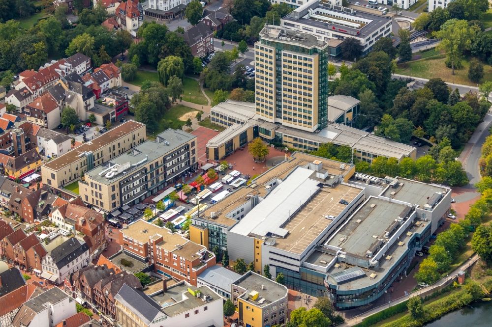 Aerial photograph Lünen - Town Hall building of the City Council at the market downtown in Luenen in the state North Rhine-Westphalia, Germany