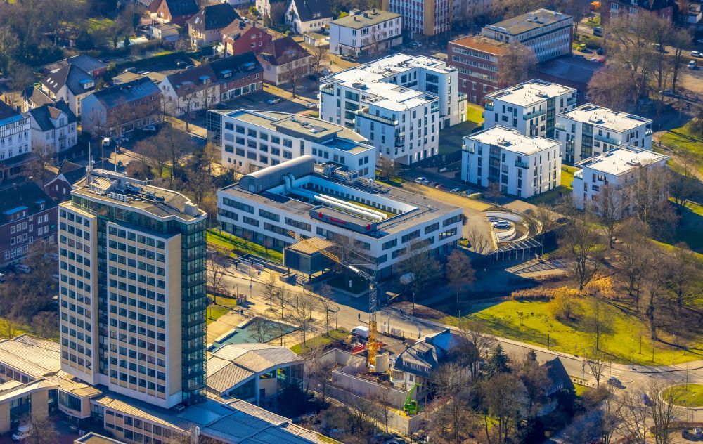 Lünen from the bird's eye view: Town Hall building of the City Council at the market downtown in Luenen in the state North Rhine-Westphalia, Germany