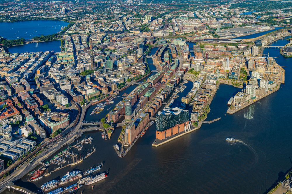 Aerial image Hamburg - Buildings, streets and canals of the Hafencity and Speicherstadt in Hamburg, Germany