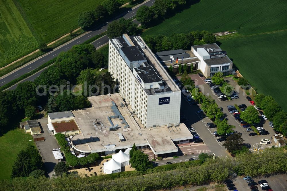 Sulzbach am Taunus from the bird's eye view: Building of the conference center, the Dorint Hotel in Sulzbach am Taunus in Hesse