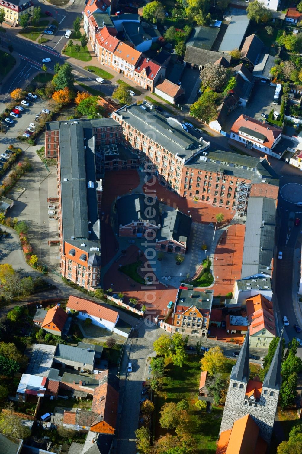 Aerial photograph Burg - Building complex of the Vocational School Conrad Tack in Burg in the state Saxony-Anhalt