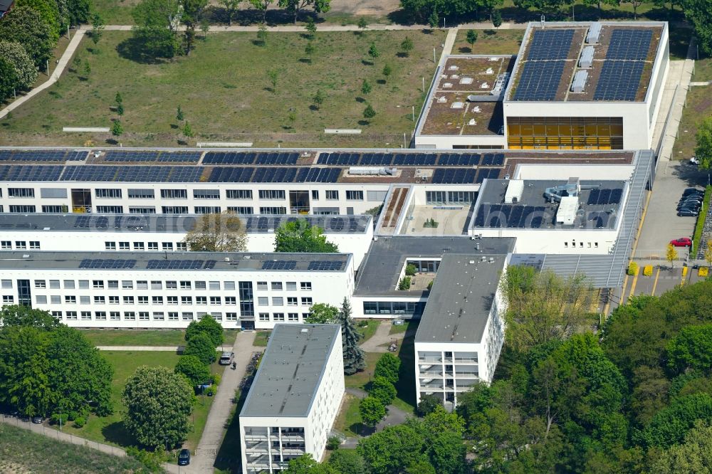 Aerial photograph Berlin - Building complex of the Vocational School Schul- and Leistungssportzentrum Berlin in Berlin, Germany