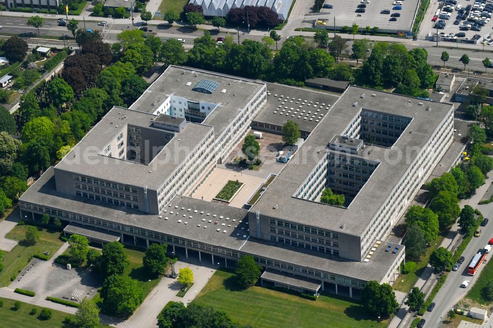 Augsburg from above - Building complex of the Vocational School of Stadt Augsburg on Haunstetter Strasse in Augsburg in the state Bavaria, Germany