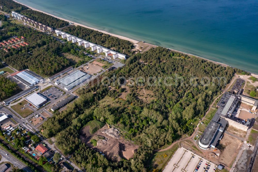 Prora from the bird's eye view: Building complex of the former military barracks Koloss von Prora in Prora in the state Mecklenburg - Western Pomerania