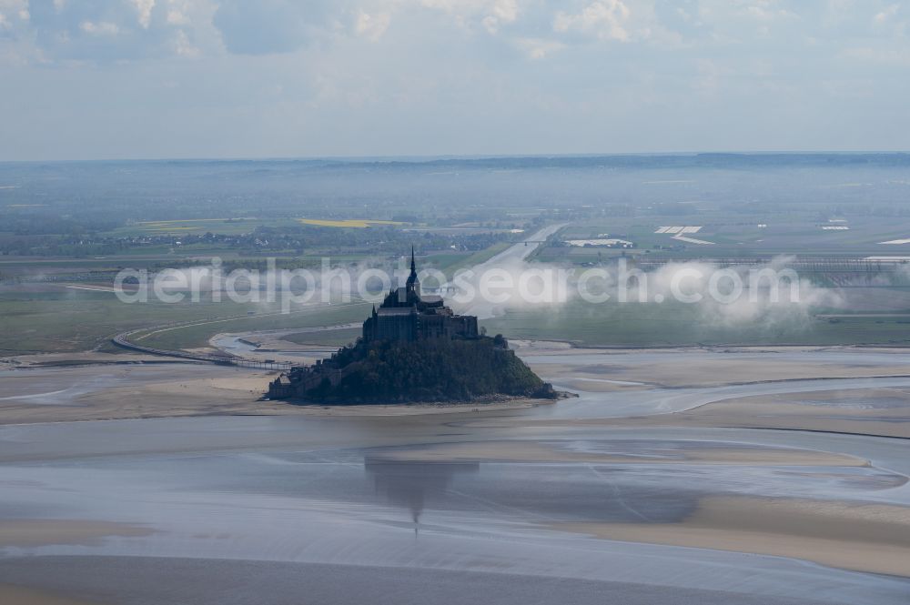 Aerial photograph Le Mont-Saint-Michel - Building complex of the former monastery and Benedictine abbey in Le Mont-Saint-Michel in Normandy, France