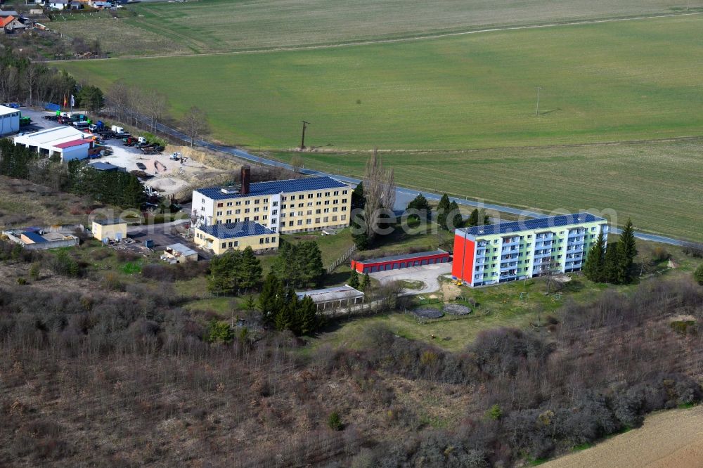 Aerial image Breitenheerda - Building complex of the former military barracks Am Kalmberg in Breitenheerda in the state Thuringia, Germany