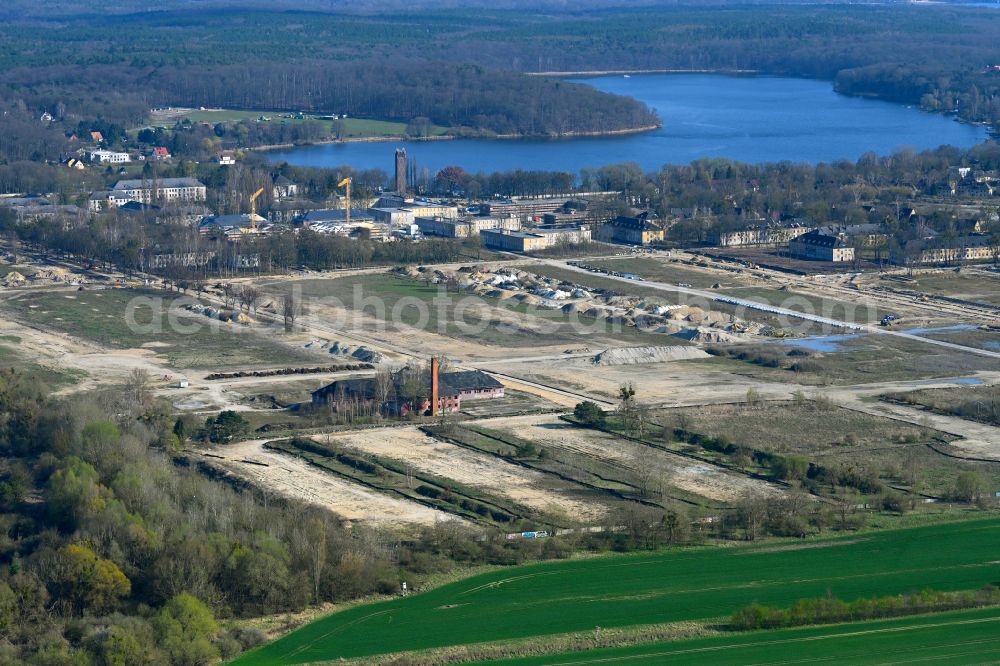 Aerial photograph Potsdam - Building complex of the former military barracks of Entwicklungstraeger Potsdam GmbH on Krampnitzsee in Fahrland in the state Brandenburg, Germany