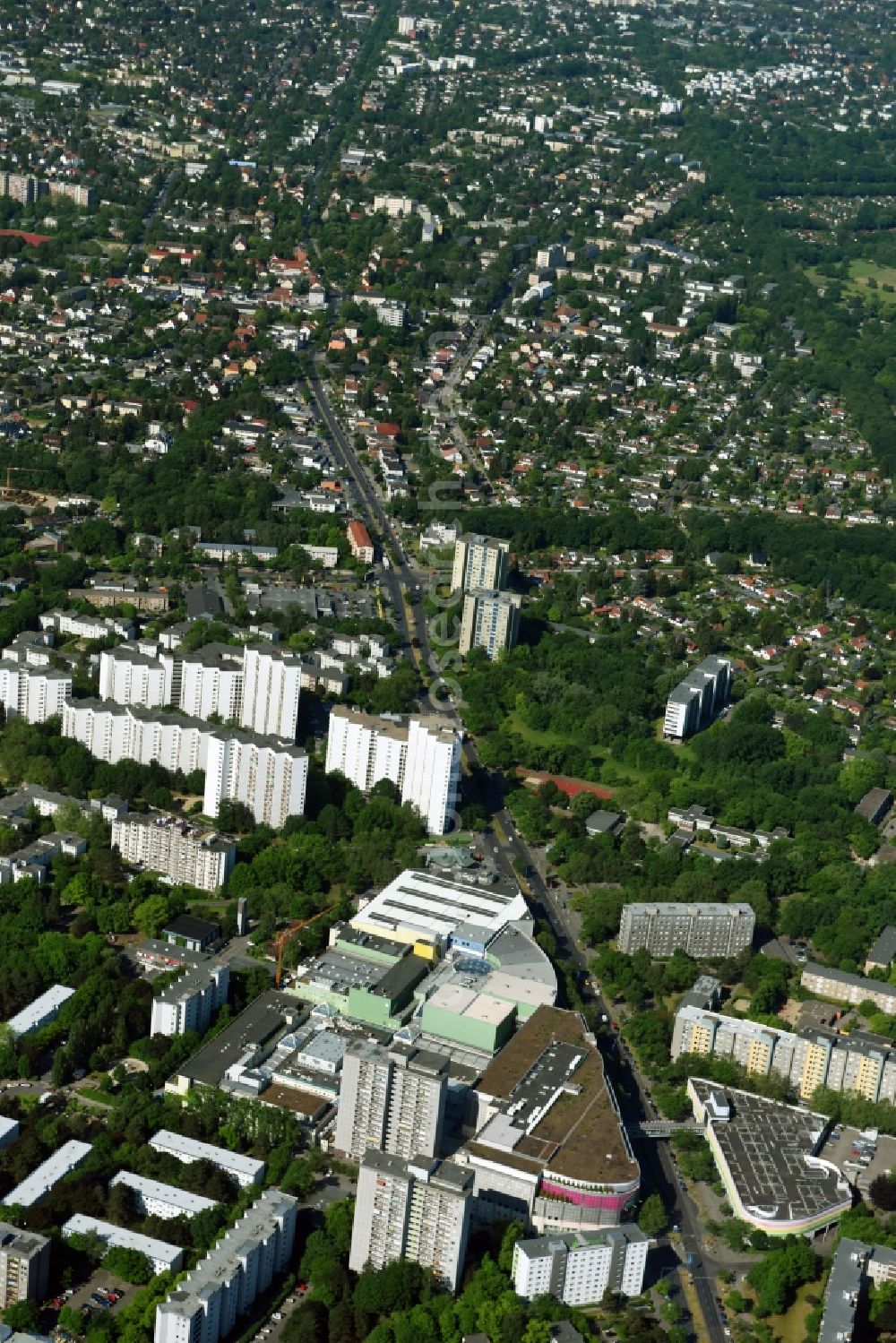 Aerial image Berlin - Building complex of the shopping mall Gropius Passagen in the Gropiusstadt part of the district of Neukoelln in Berlin in Germany. The mall is located on Johannisthaler Chaussee amidst residential areas